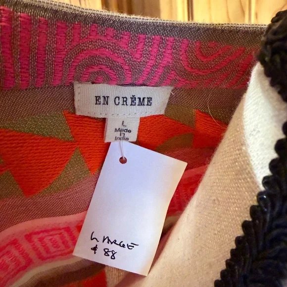 Neon Aztec Jacquard Mini-Dress with embellished lace trim includes two bracelets - Picture 11 of 12